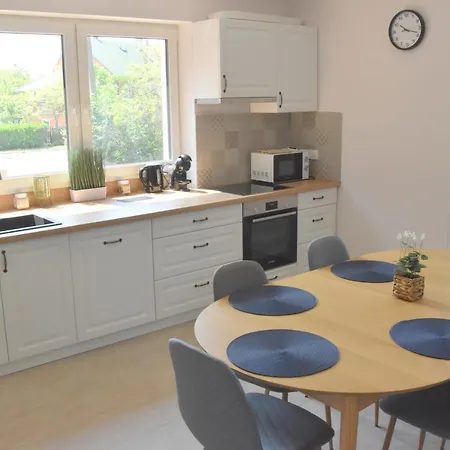 Apartament Voeroesko Apartmanhaz *