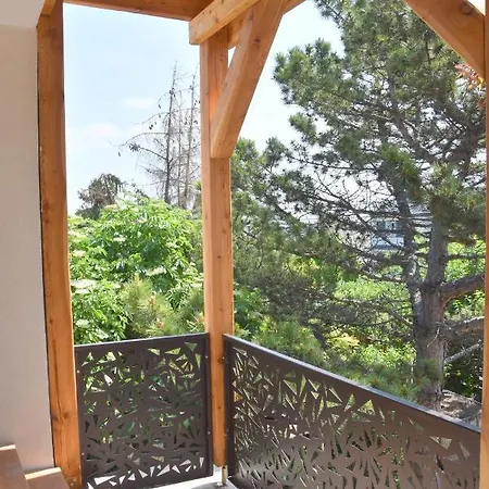 Apartament Voeroesko Apartmanhaz *