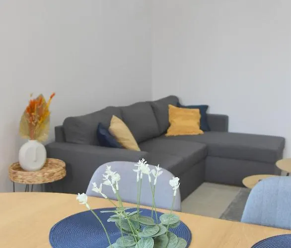 Voeroesko Apartmanhaz 아파트 발라톤알마디